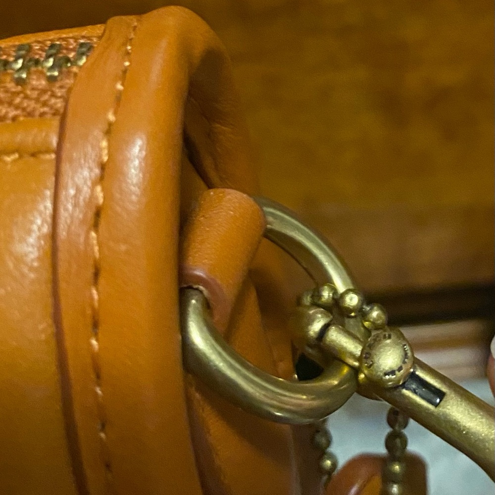 Coach Tan Leather Shoulder Bag - Picture 4 of 12